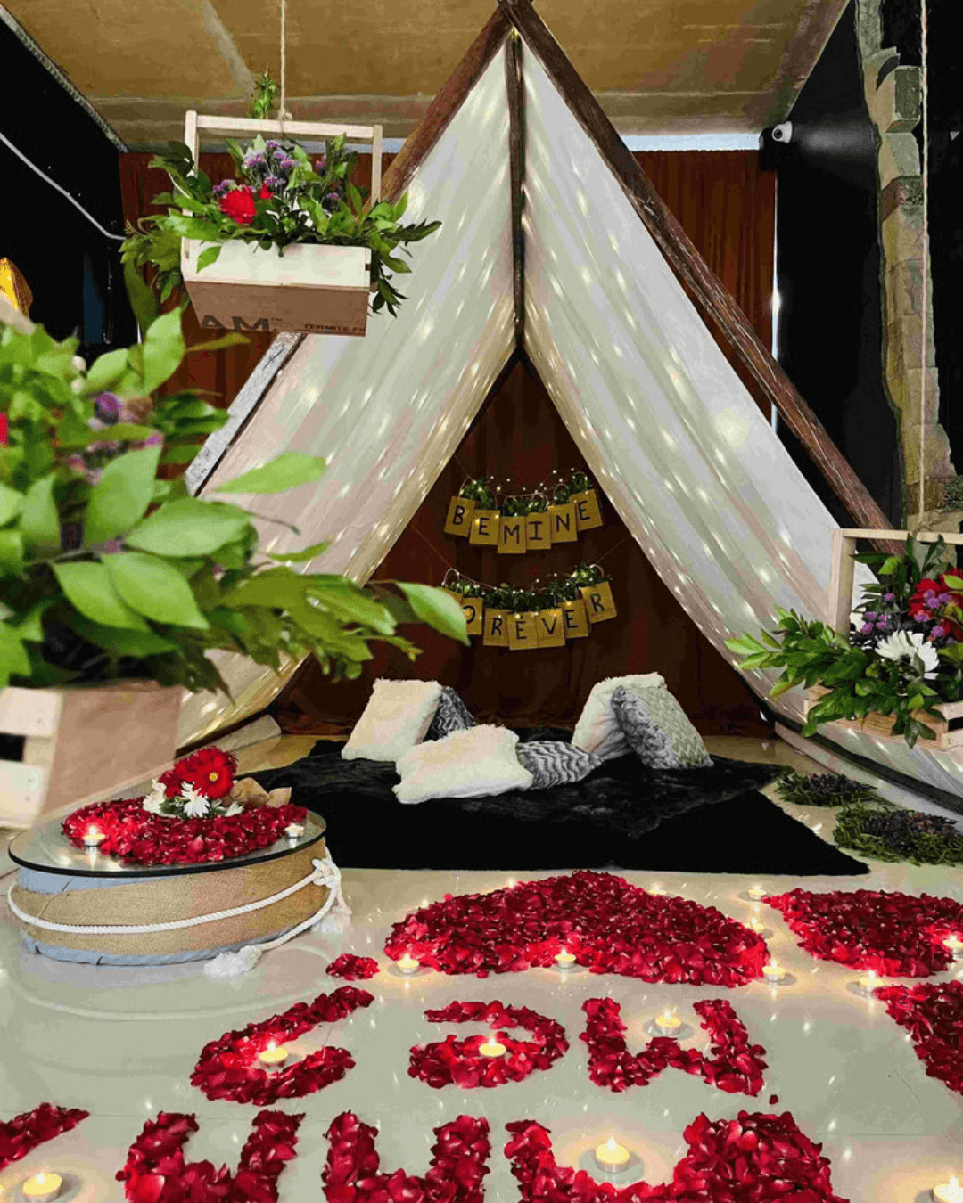 Tent of Romance - Image 8