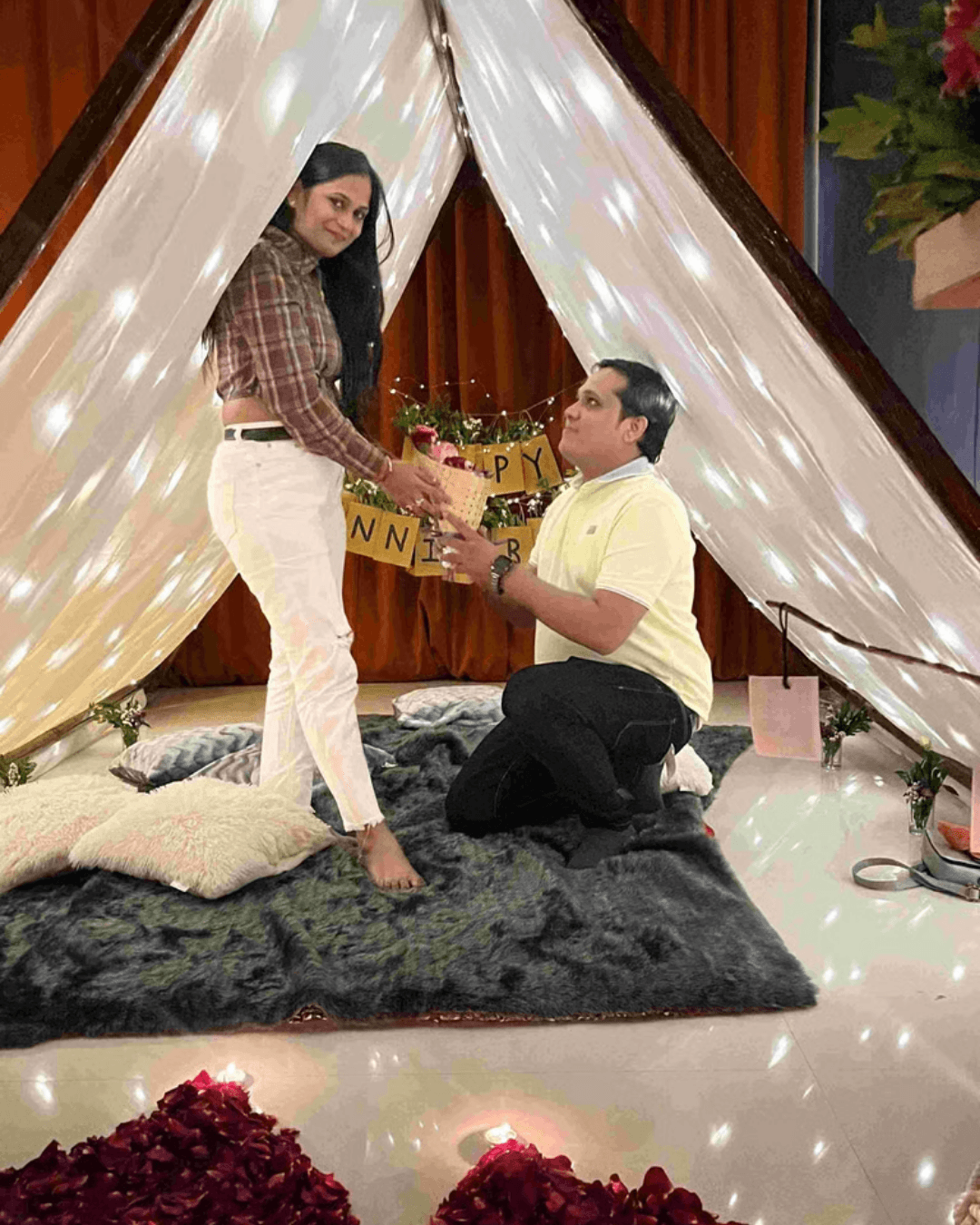 Tent of Romance - Image 9